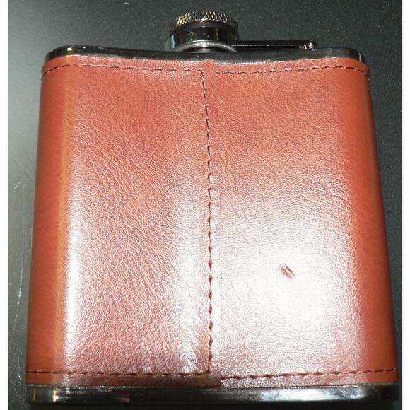 About Face 6 Oz Stainless Steel Weekend Warrior Brown Novelty Flask - Picture 2 of 4